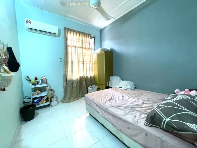 2-storey Terraced House for Sale in Bukit Indah (Iskandar Puteri (Nusajaya)) - Karl Lim - Bedroom - PropertyGuru.com.my