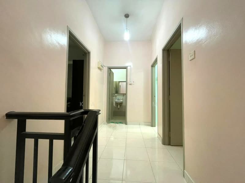 2-storey Terraced House for Sale in Bukit Indah (Iskandar Puteri (Nusajaya)) - Karl Lim - Corridor - PropertyGuru.com.my