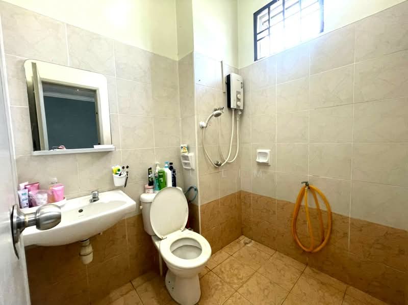 2-storey Terraced House for Sale in Bukit Indah (Iskandar Puteri (Nusajaya)) - Karl Lim - Bathroom - PropertyGuru.com.my