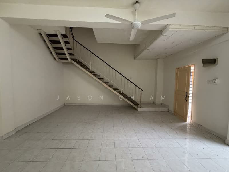 Rumah Teres untuk Dijual di Taman Desa Karunmas (Balakong) - Jason Chiam - Interior - PropertyGuru.com.my