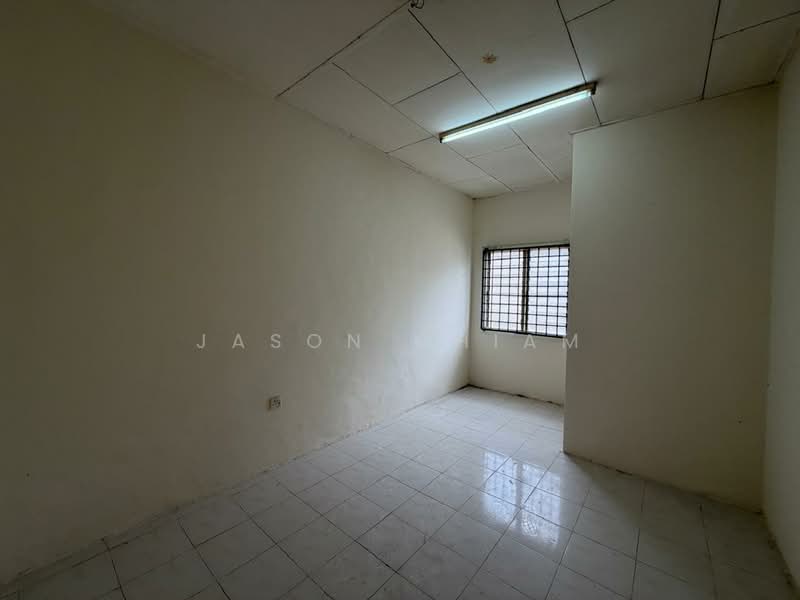 Rumah Teres untuk Dijual di Taman Desa Karunmas (Balakong) - Jason Chiam - Interior - PropertyGuru.com.my