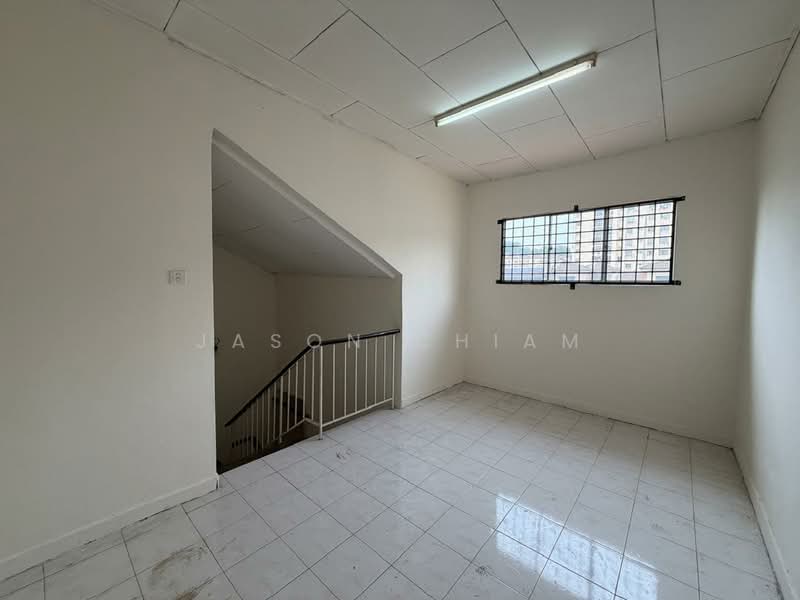 Rumah Teres untuk Dijual di Taman Desa Karunmas (Balakong) - Jason Chiam - Interior - PropertyGuru.com.my
