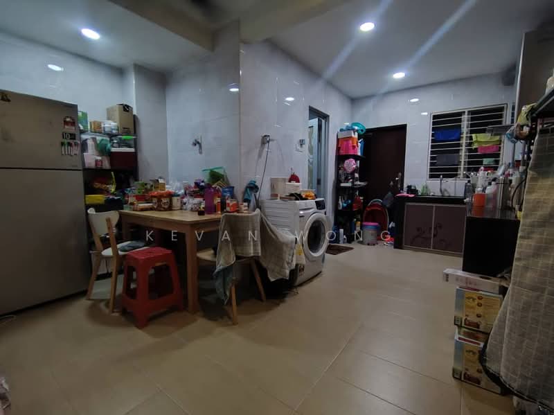 2-storey Terraced House for Sale in Batu Caves (Selangor) - Kevan Wong - Kitchen - PropertyGuru.com.my