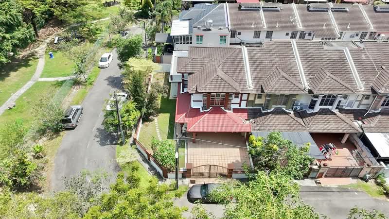 2-storey Terraced House for Sale in Taman Putra Prima (Puchong) - Amzar Faiz - Exterior - PropertyGuru.com.my