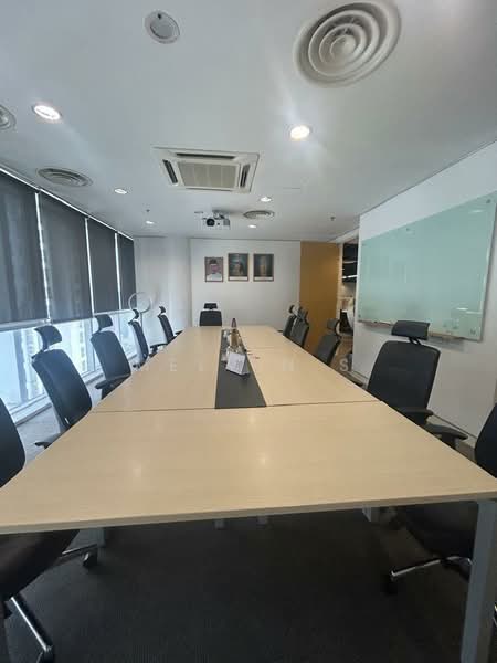 Office for Rent in Mont Kiara (Kuala Lumpur) - Melvin S - Meeting room - PropertyGuru.com.my