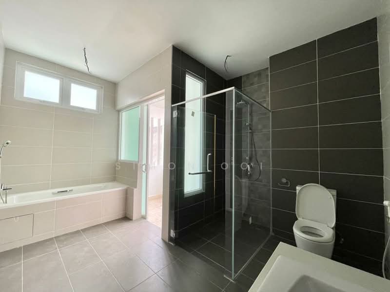 Rumah Banglo untuk Dijual di Sungai Ara (Penang) - Simon Ooi - Bathroom - PropertyGuru.com.my
