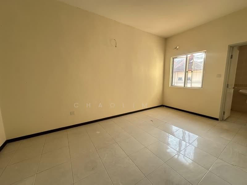 2-storey Terraced House for Sale in Batu 9 (Cheras) - ChaoLim . - Interior - PropertyGuru.com.my