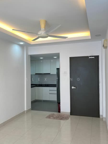 Pangsapuri untuk Dijual di Orchis Apartment - Alex Tong - Kitchen - PropertyGuru.com.my