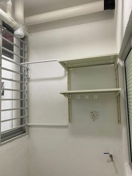 Pangsapuri untuk Dijual di Orchis Apartment - Alex Tong - Balcony - PropertyGuru.com.my