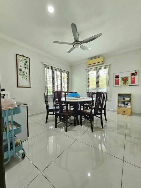 Rumah Banglo untuk Dijual di East Ledang (Iskandar Puteri (Nusajaya)) - Kinki Teow - Dining Room - PropertyGuru.com.my