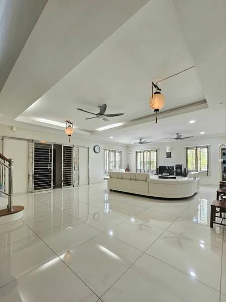 Rumah Banglo untuk Dijual di East Ledang (Iskandar Puteri (Nusajaya)) - Kinki Teow - Living Room - PropertyGuru.com.my
