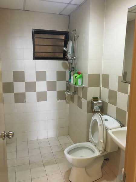 Condominium for Rent at Royal Domain Sri Putramas 2 - Wilson Chin - Bathroom - PropertyGuru.com.my