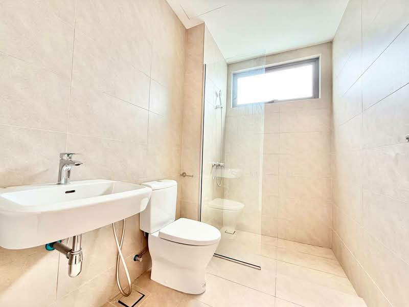 Semi-Detached House for Sale in Seksyen 31 (Shah Alam) - Zaty Jasmin - Bathroom - PropertyGuru.com.my