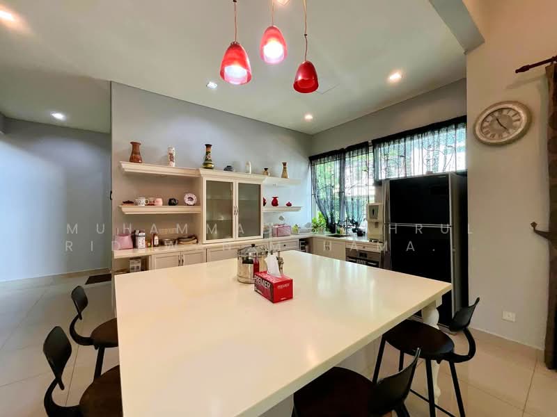 Bungalow for Sale in Kayangan Heights (Shah Alam) - Muhammad Shahrul Ridhwan Mehamad Nasir - Kitchen - PropertyGuru.com.my