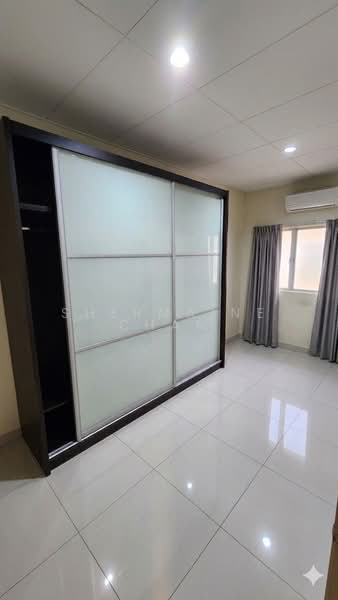 2-storey Terraced House for Sale in Taman Damai Utama (Bandar Kinrara) - Shermaine Chan - Bedroom - PropertyGuru.com.my