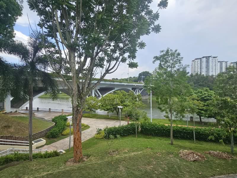 Semi-Detached House for Sale in Presint 18 (Putrajaya) - Azli Ibrahim - Exterior - PropertyGuru.com.my