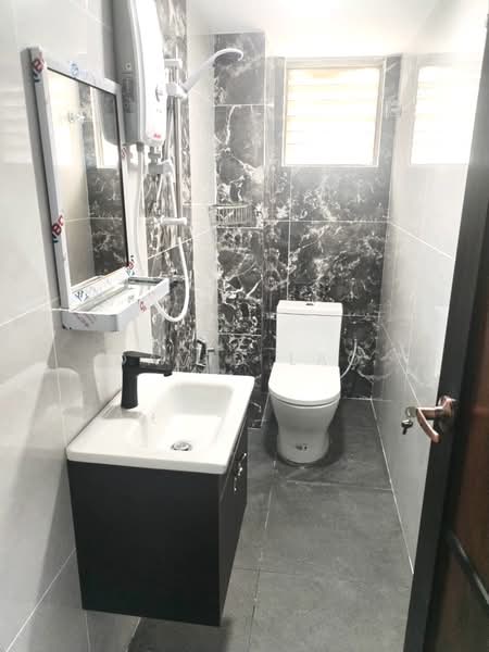 Kondominium untuk Disewa di Heritage - David Lao - Bathroom - PropertyGuru.com.my