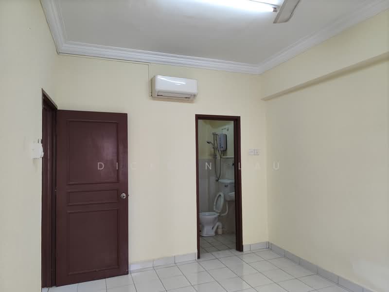 Apartment for Sale at Mas Kipark Damansara - Dickson Lau - Bathroom - PropertyGuru.com.my