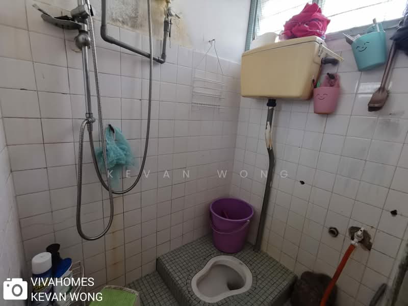 2-storey Terraced House for Sale in Batu Caves (Selangor) - Kevan Wong - Bathroom - PropertyGuru.com.my