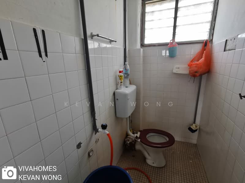 2-storey Terraced House for Sale in Batu Caves (Selangor) - Kevan Wong - Bathroom - PropertyGuru.com.my