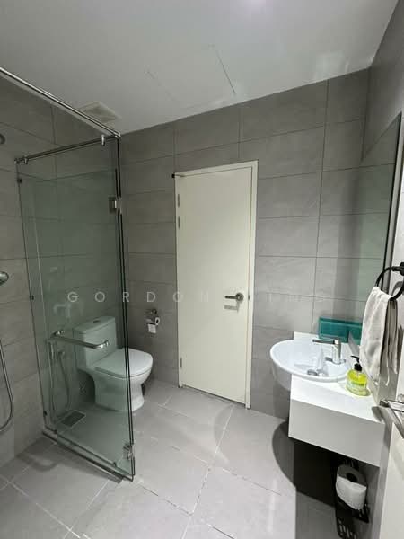 Service Residence for Rent at Dorsett Waterfront Subang - Gordon Ling - Bathroom - PropertyGuru.com.my