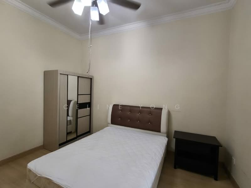 Rumah Kluster untuk Disewa di Bandar Putra (Kulai) - Celine Yong - Bedroom - PropertyGuru.com.my