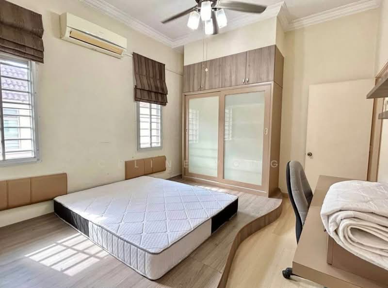 Rumah Kluster untuk Disewa di Bandar Putra (Kulai) - Celine Yong - Bedroom - PropertyGuru.com.my