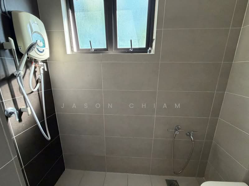 Rumah Teres untuk Disewa di Dengkil (Selangor) - Jason Chiam - Bathroom - PropertyGuru.com.my