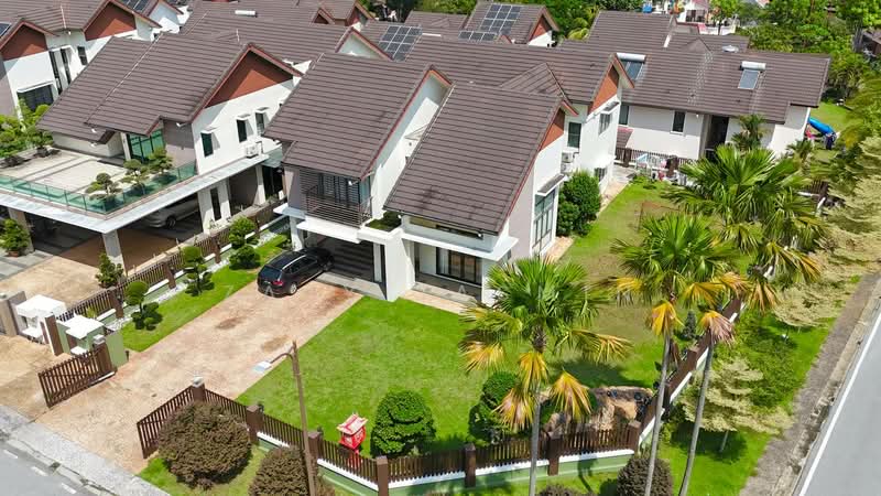Bungalow for Sale in Subang Bestari (Shah Alam) - Zaty Jasmin - Exterior - PropertyGuru.com.my