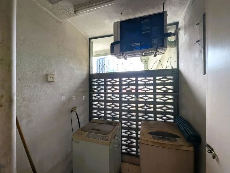 Kondominium untuk Dijual di Bukit Awansari (OG Court) - Prem Kumar - Interior - PropertyGuru.com.my