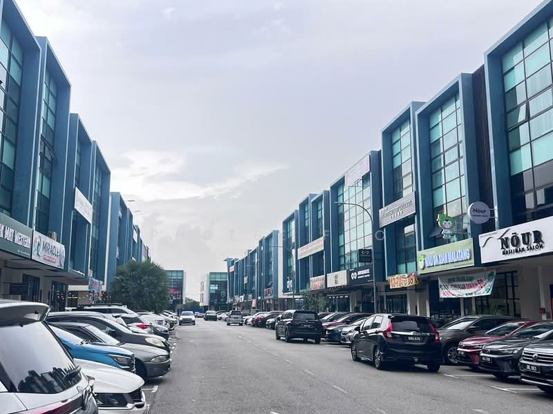 Shop / Office for Rent in Taman Dato Onn (Johor Bahru) - Phoebe Foo - Exterior - PropertyGuru.com.my