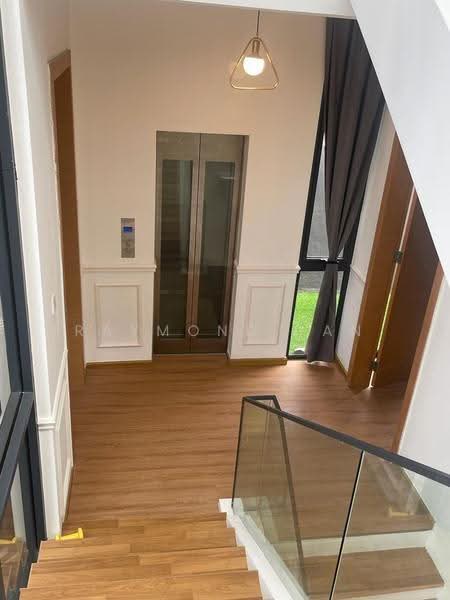 Rumah Teres 4-Tingkat untuk Disewa di Damansara Perdana (Selangor) - Raymond Tan - Entrance - PropertyGuru.com.my