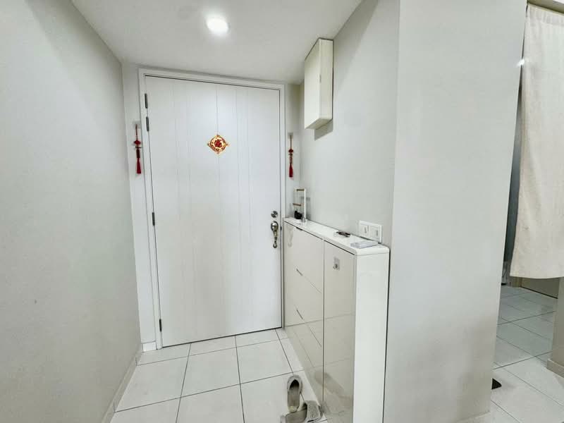 Kondominium untuk Disewa di i-Santorini - Marcus Choo - Entrance - PropertyGuru.com.my