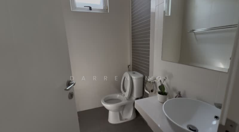 Zero-Lot Bungalow for Sale in Putra Heights (Subang Jaya) - Darren Ng - Bathroom - PropertyGuru.com.my