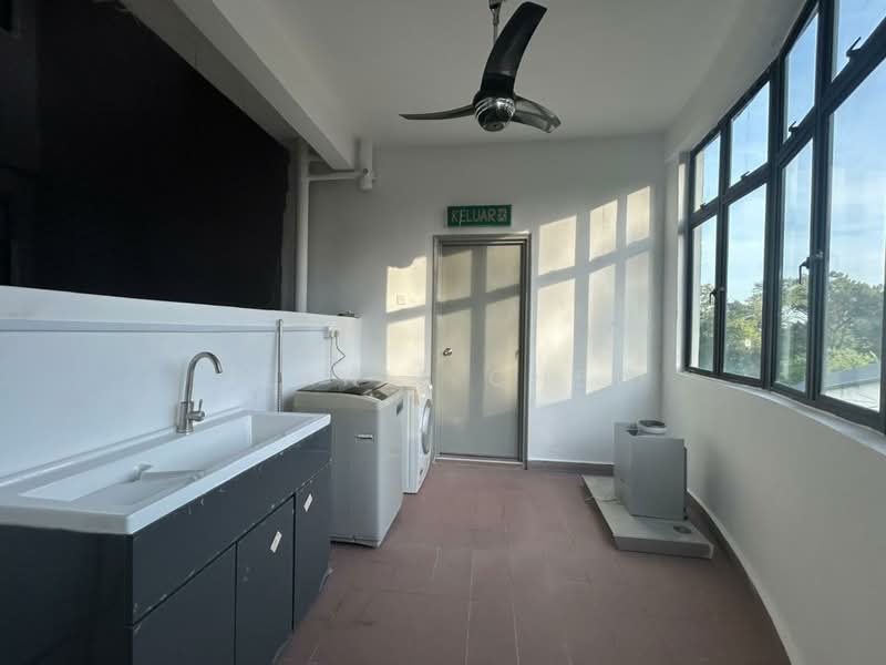 Kondominium untuk Disewa di Palm Garden Condominium - Jennie Chew - Interior - PropertyGuru.com.my