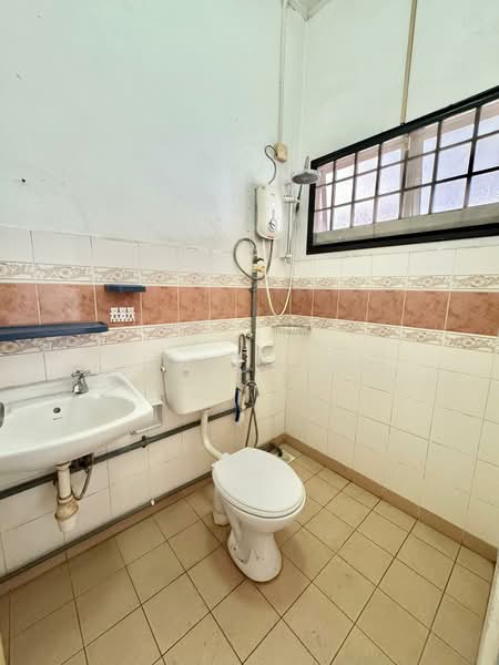 1-storey Terraced House for Sale in Bukit Indah (Iskandar Puteri (Nusajaya)) - Sharon Ng - Bathroom - PropertyGuru.com.my