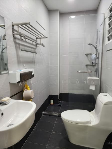 3-storey Terraced House for Sale in Taman Wangsa Permai (Kepong) - Yanis Cheong - Bathroom - PropertyGuru.com.my