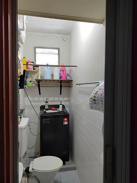 Rumah Teres 3 Tingkat untuk Dijual di Tanjung Bungah (Penang) - Li Fang - Bathroom - PropertyGuru.com.my