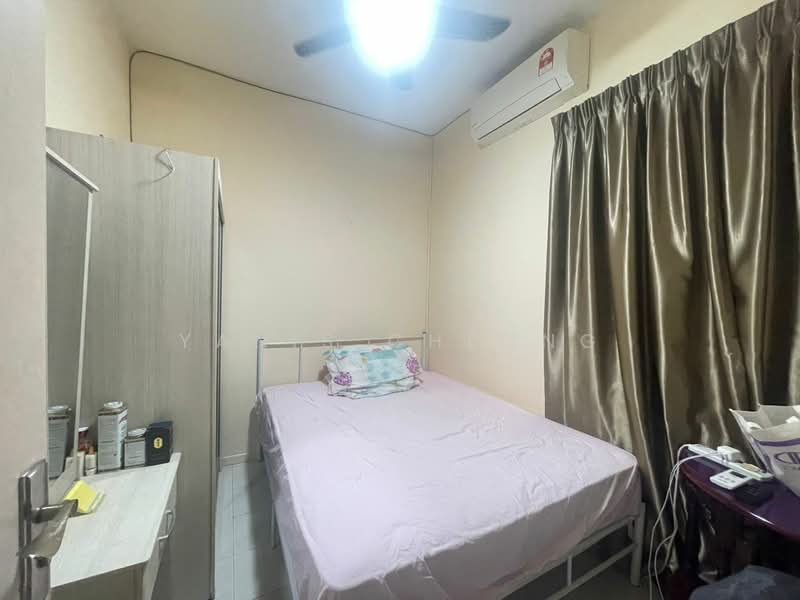 Terraced House for Sale in Taman Wangsa Permai (Kepong) - Yanis Cheong - Bedroom - PropertyGuru.com.my