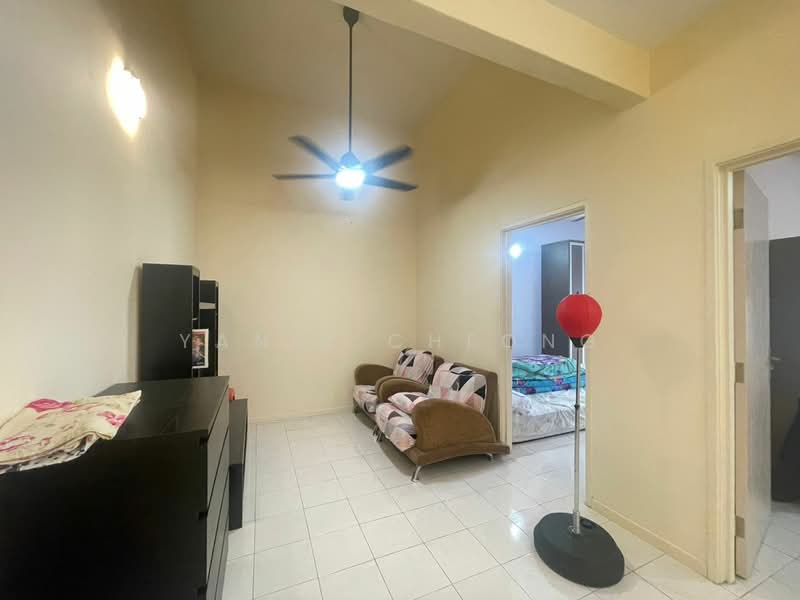 Terraced House for Sale in Taman Wangsa Permai (Kepong) - Yanis Cheong - Living Room - PropertyGuru.com.my