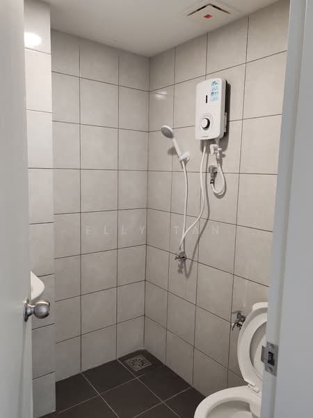 Pangsapuri untuk Disewa di Hana Residences - Elly Tan - Bathroom - PropertyGuru.com.my