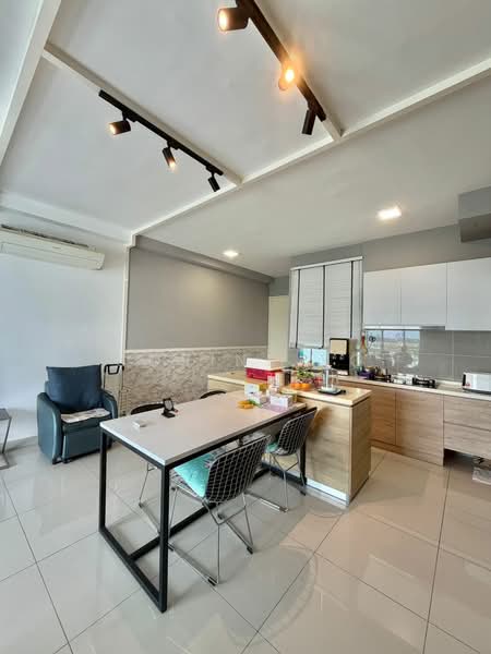 Service Residence for Sale at D'Lagoon - Corine YG - Kitchen - PropertyGuru.com.my