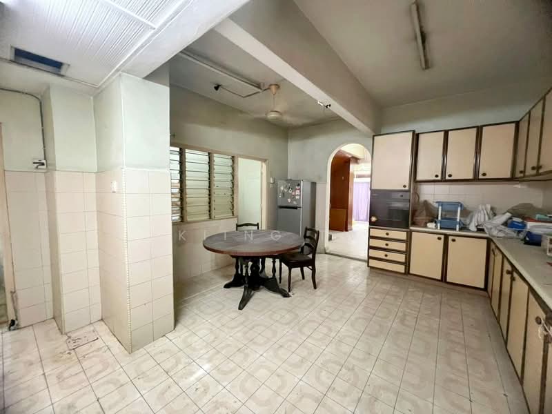 2-storey Terraced House for Sale in Kepong (Kuala Lumpur) - Kiing TW - Kitchen - PropertyGuru.com.my