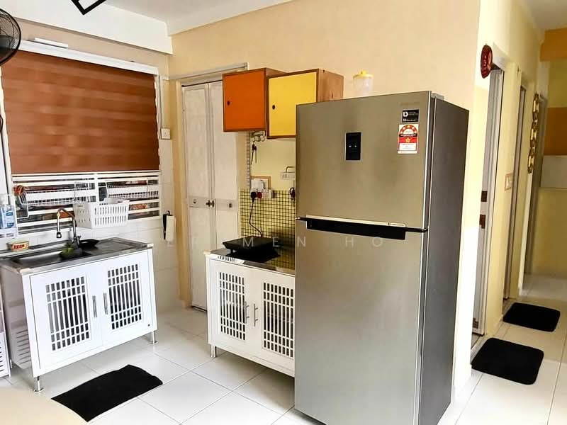 Kondominium untuk Disewa di TRI PINNACLE - Ertmen Ho - Kitchen - PropertyGuru.com.my