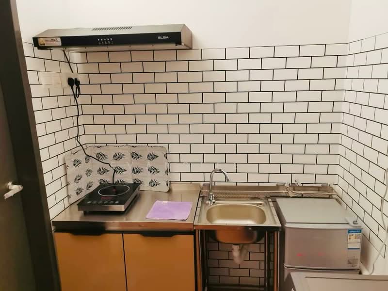 Condominium for Rent at Armani Residence - Evanslee . - Kitchen - PropertyGuru.com.my