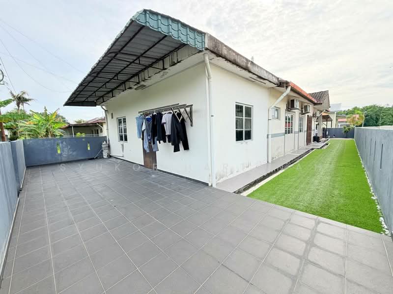 Semi-Detached House for Sale in Klang (Selangor) - Syukor Hartanah - Exterior - PropertyGuru.com.my