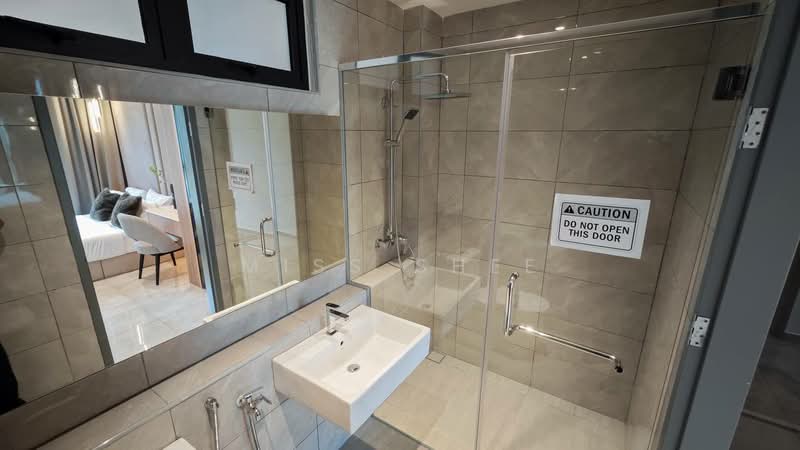 Service Residence for Sale at Parkland by the River - Miss Shee - Bathroom - PropertyGuru.com.my