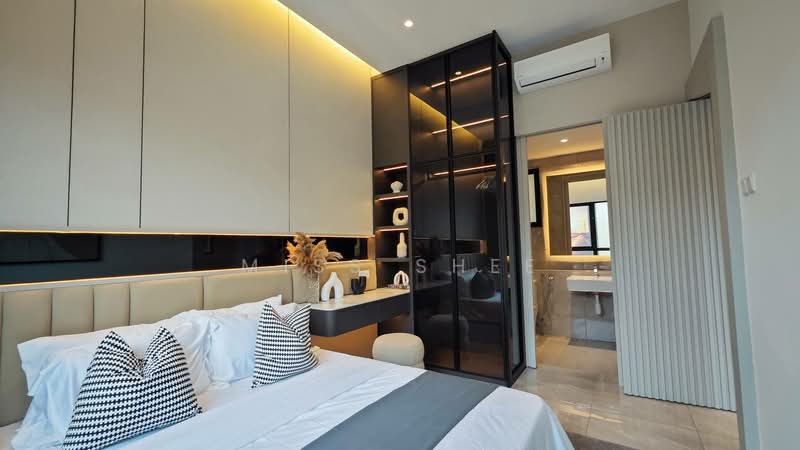 Service Residence for Sale at Parkland by the River - Miss Shee - Bedroom - PropertyGuru.com.my
