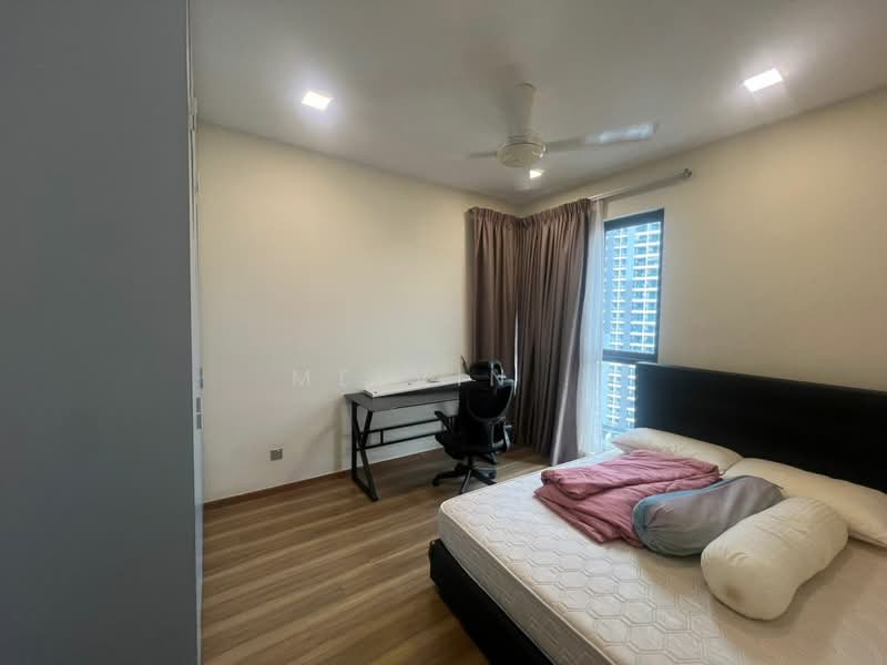 Servis Apartment untuk Disewa di Amerin Residence - Melvin . - Bedroom - PropertyGuru.com.my
