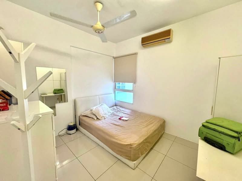 Kondominium untuk Disewa di Gurney Park Condominium - Marcus Choo - Bedroom - PropertyGuru.com.my
